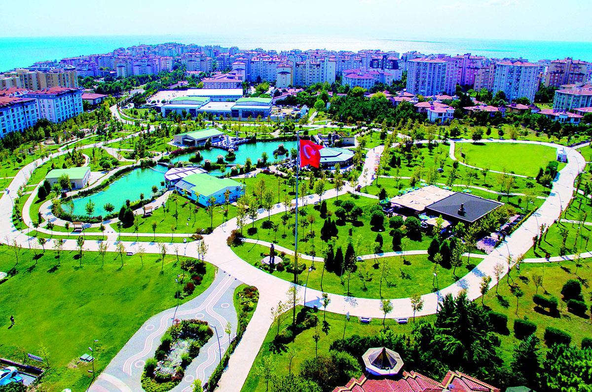 Mimaroba Büyük Atatürk Parkı